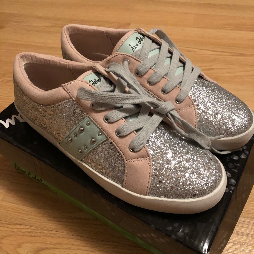New “Sam Edelman” sneakers size 5 youth
